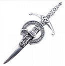 Clan Crest Pewter Kilt Pin featuring the MacCallum / Malcolm Crest, elegantly designed with an antique palladium finish, perfect for Scottish heritage enthusiasts.