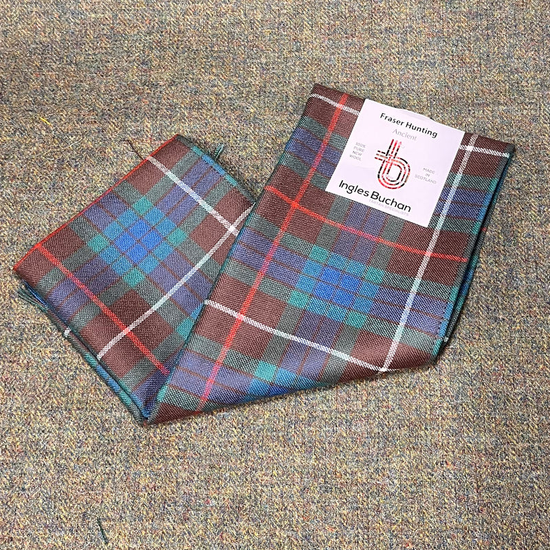 Scarf in  Fraser Hunting Ancient Wool Tartan.