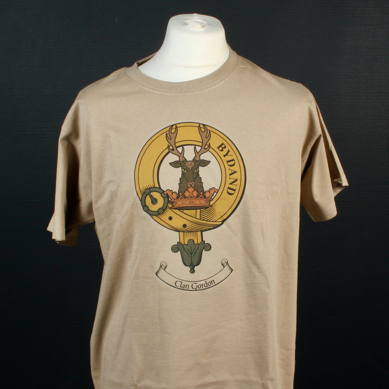 Gordon Clan Crest T Shirt  - Size Large to Clear