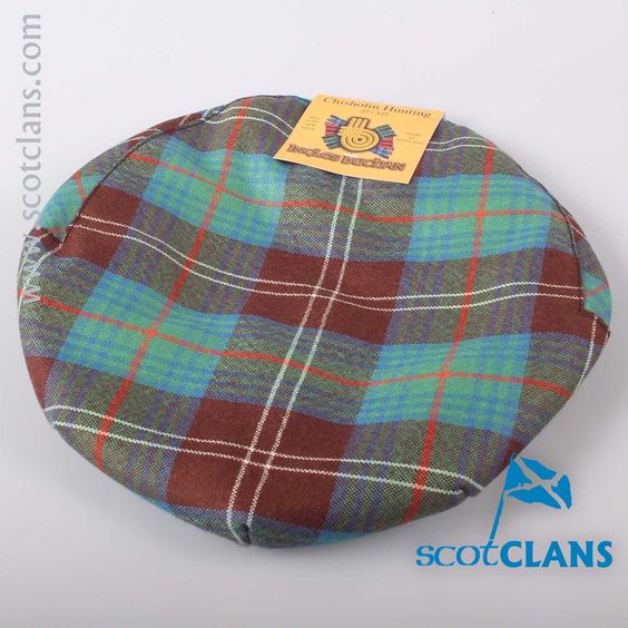 Pure Wool Golf Cap in Chisholm Hunting Tartan