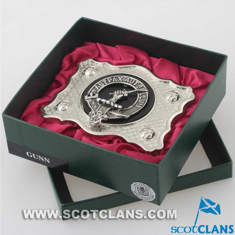 Gunn Pewter Clan Crest Buckle For Kilt Belts