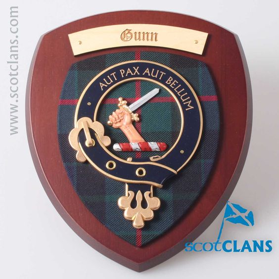 Gunn Clan Crest Plaque