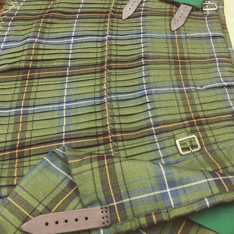 Gent's Medium Weight Hand Stitched Kilt